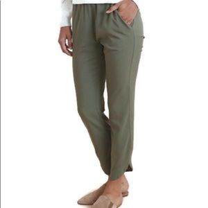 Marine Layer Size S Green Allison Pant In Dusty Olive